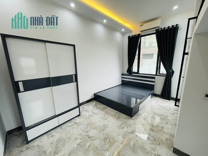 CCMN Chính chủ Đại La Hai Bà, Full đồ, Thang máy, 25m2, 5.7tr