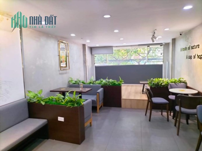 Bán nhà mặt phố Lạc Long Quân, gần Bưởi, nở hậu, kinh doanh, 7 tầng thang máy, 55m2, 23 tỷ
