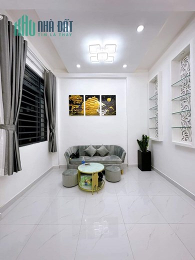 NHÀ ĐẸP NGUYỄN CÔNG HOAN, TRUNG TÂM PHÚ NHUẬN, ĐẦY ĐỦ CÔNG NĂNG, 33M2, 3 TẦNG, NHỈNH 5 TỶ TL