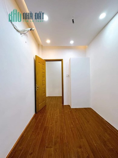 NHÀ ĐẸP NGUYỄN CÔNG HOAN, TRUNG TÂM PHÚ NHUẬN, ĐẦY ĐỦ CÔNG NĂNG, 33M2, 3 TẦNG, NHỈNH 5 TỶ TL