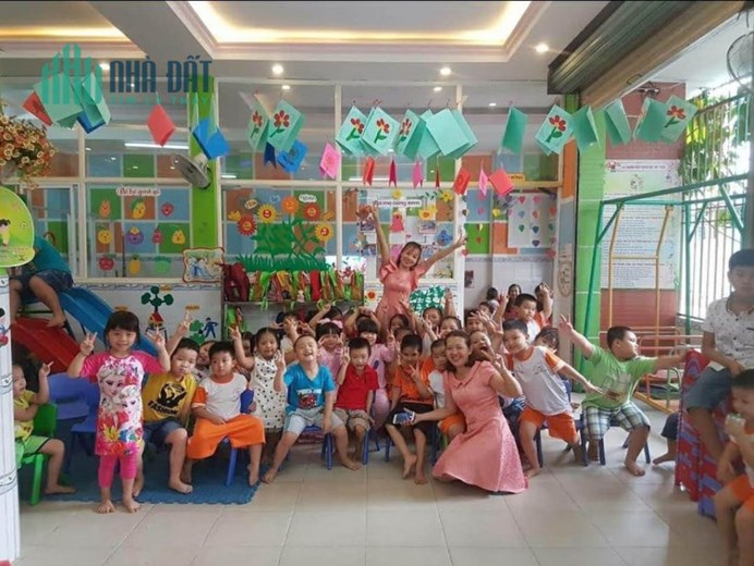 Trường Mầm Non 4 Tầng MT Đường Lớn HĐ Thuê 50tr/tháng 200m2 Giá 15 tỷ