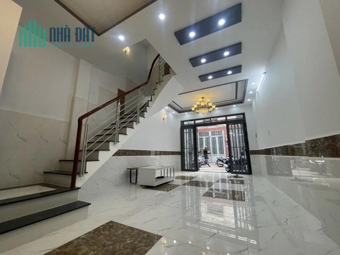 Bán Nhà Đẹp 4 Tầng HXH Nguyễn Kiệm QPN- 55m2- Ngang 4m- Nở Hậu- Vị Trí Đẹp Gần Sân Bay- Chỉ 8,3 Tỷ