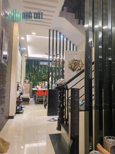 MẶT TIỀN KINH DOANH LÂM VĂN BỀN, 4X20M, 9.8 TỶ, TÂN KIỂNG, QUẬN 7