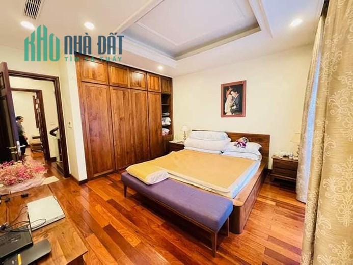 Bán nhà phố Lê Trọng Tấn, Phân lô, ô tô chạy vòng quanh, nhà dân xây, 60m, 10.5 tỷ