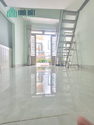 NHÀ XINH XẮN P1 GÒ VẤP, KQH,KLG, 1L, 2PN,HẺM TRẢI NHỰA 3M MÀ CHÍ CÓ 2.25TỶ