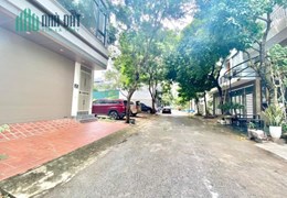 Lô Góc Mậu Lương, 6 tầng Thang Máy, Rất bề Thế