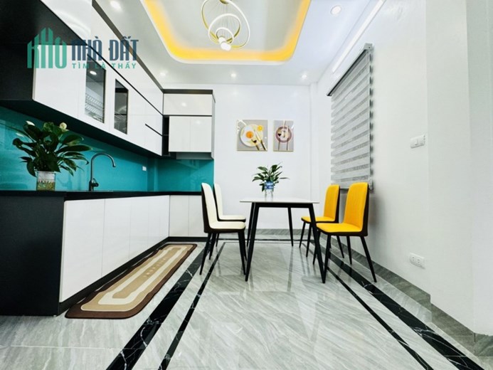 Hoàng Mai Trương Định 35m2x5T Đẹp, Nở Hậu giá 3.9 tỷ