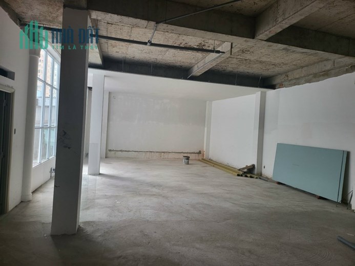 Cho thuê nguyên Tầng trệt 300m2 - MTKD đường Hồng Lạc, ngang 25m