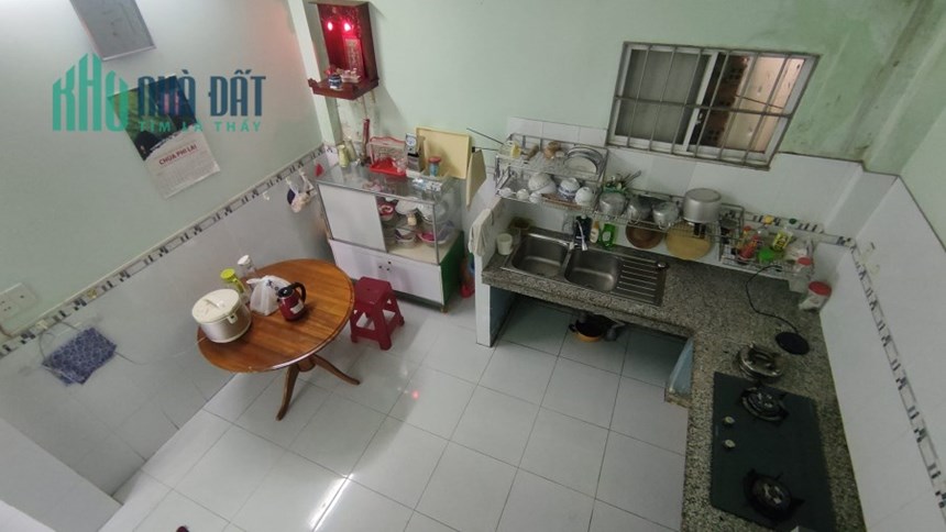 Chỉ 3 tỷ mua được nhà cạnh khu Tên Lửa - 5p đến Aeon mall - 4pn - 60m2 vuông a4