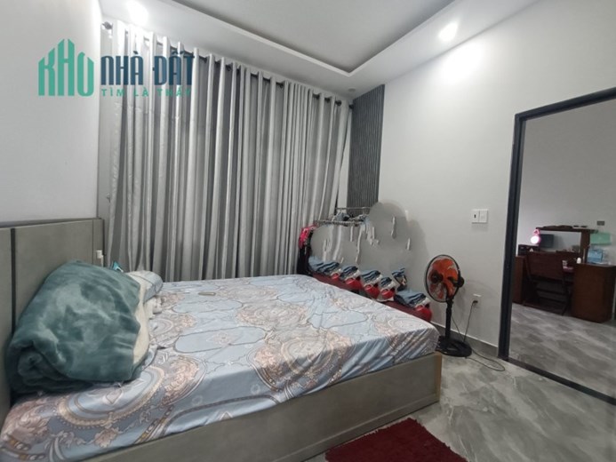 ► Nhà đẹp Nguyễn Phước Nguyên Thanh Khê, Ô tô trong sân, 135m2, 3 mê