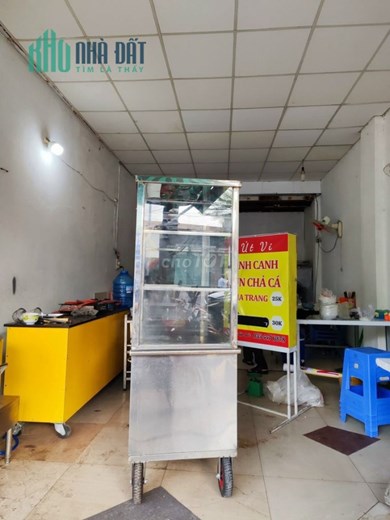 Cần sang quán bún chả cá bánh canh chả cá.