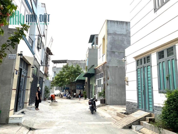 CẦN BÁN ĐẤT VỊ TRÍ ĐẸP HẺM Ô TÔ - PHÚ HỮU GIÁP QUẬN 2