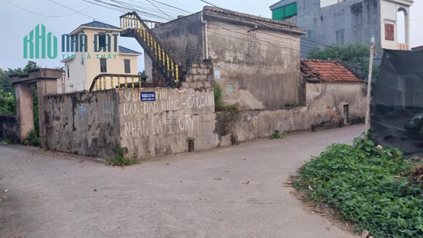 ĐẤT CHÍNH CHỦ - SỔ RIÊNG - Bán Đất Tặng Nhà Tại Tổ dân phố 1- Lương Xá- Lộc Hòa-TP Nam Định