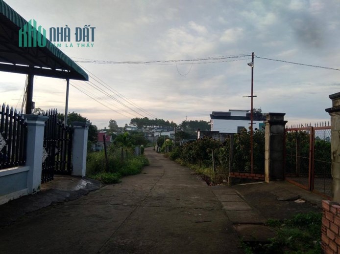 Bán đât khu dân cư sau ủy ban xã Và Chợ Ninh Gia 12 X 76 (903)M gía 2 tỷ