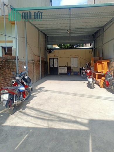 TÔI  CẦN BÁN ĐẤT TẶNG NHÀ C4 TỨ  HIỆP - THANH TRÌ 110M2, MT 5.5 MÉT, GIÁ 4.XÍU TỶ, Ô TÔ ĐỖ CỬA.