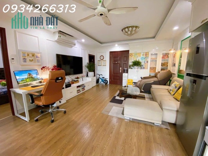 Cần Bán Chung Cư Central Point 219 Trung Kính Cầu Giấy 70m2 4.2tỷ
