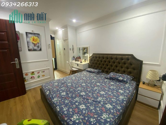 Cần Bán Chung Cư Central Point 219 Trung Kính Cầu Giấy 70m2 4.2tỷ