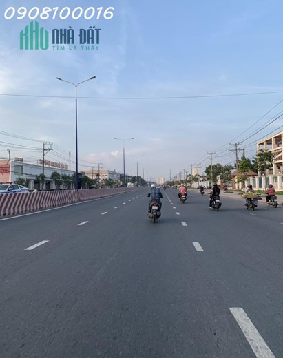 Chính chủ cần bán nhà hai mặt tiền ngay vòng xoay An Phú Thành phố Thuận An Bình dương