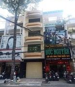 Bán nhà MT đường 19 Tên LỬA 67,5 m 3 lầu sân thượng giá 16 ty