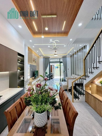 💥SIÊU PHẨM - Bán nhà 3 tầng kiệt Ô TÔ đường Hoàng Thị Loan, Liên Chiểu