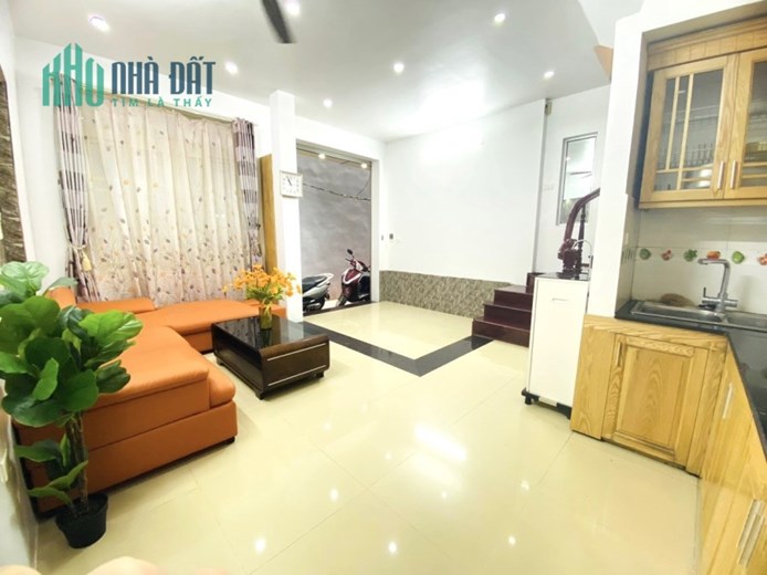 BÁN NHÀ ĐƯỜNG LÁNG, GẦN OTO, 34M2, 4 TẦNG, MẶT TIỀN 5M, 4.68 TỶ.