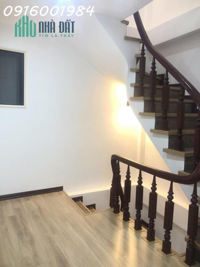 Bán nhà 5 tầng mới Nguyễn Văn Cừ, Long Biên, Hà nội, giá 4,9 tỷ có thương lượng