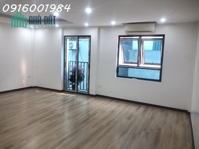 Bán nhà 5 tầng mới Nguyễn Văn Cừ, Long Biên, Hà nội, giá 4,9 tỷ có thương lượng