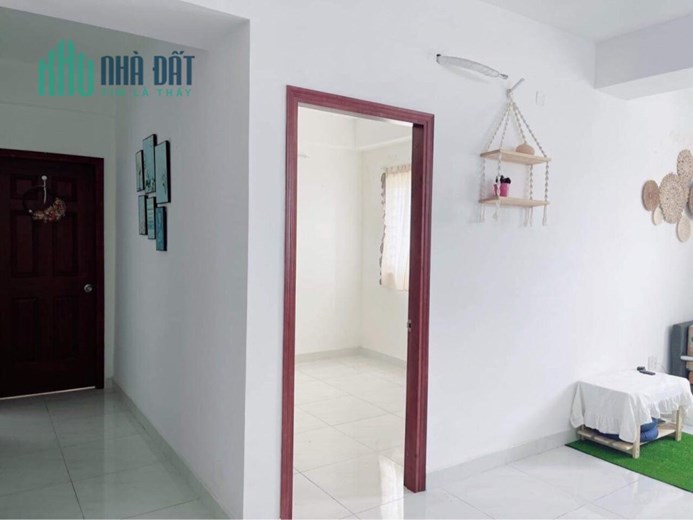 Nhà vừa sơn mới căn góc 62m2 chung cư Cường Thuận 6tr