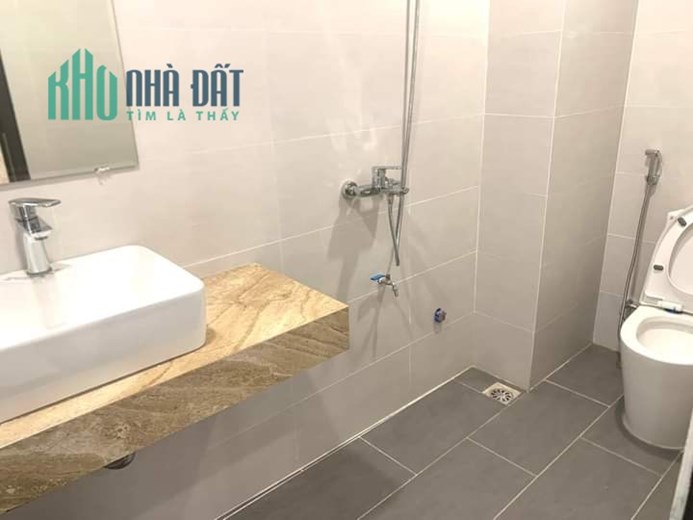 Bán nhà gấp Trung Tâm Quận Cầu Giấy - Ô tô Tránh - Kinh Doanh - Văn Phòng 85m MT 6,6m