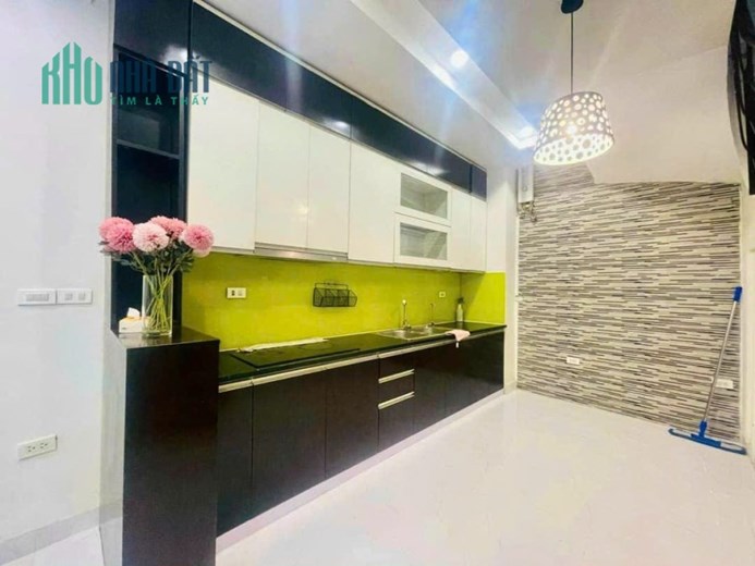 Nhà Vạn Phúc 5 tầng, lô góc, TK hiện đại, về ở luôn, 36mx5t, giá 4,1 tỷ