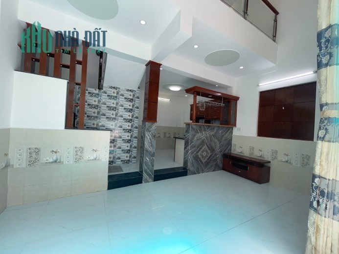 GẤP BÁN 5.1 Tỷ - NHÀ 4 LẦU HẺM XE TẢI - NGANG 5.5m SỔ VUÔNG ĐẸP - ĐƯỜNG THỐNG NHẤT - P.11. GÒ VẤP.