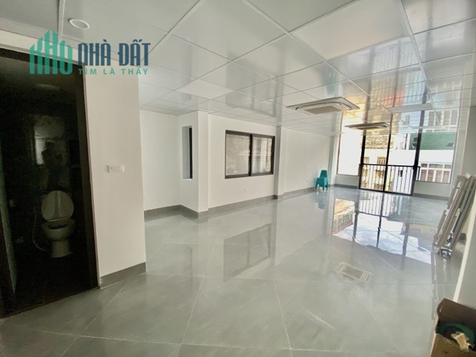 Chính Chủ Nhờ Tìm Người Thuê Nhà  mặt phố An Trạch, quận Đống Đa