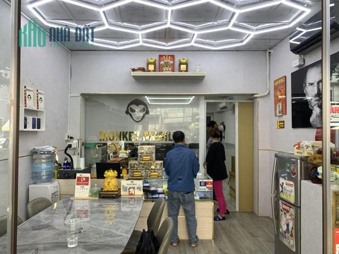 Quận 5 , Sang MB Tiệm Điện Thoại Decor mới ,đẹp , MT Số 69A Hùng Vương, Tel : 0948011115