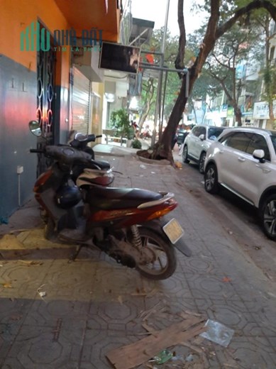 Chính Chủ Nhờ Cho Thuê Nhà Kinh doanh mặt phố Phương Mai, quận Đống Đa