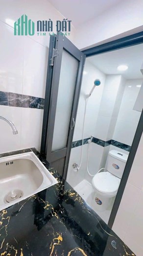 Nhà đẹp rẻ Dtsd28m-3 tấm Đoàn Văn Bơ Q4 có 1,3 tỷhơn bank vay 800trieu