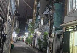 Cần cho thuê nhà nguyên căn 1 trệt 4 lầu hẻm xe tải Đào Duy Anh