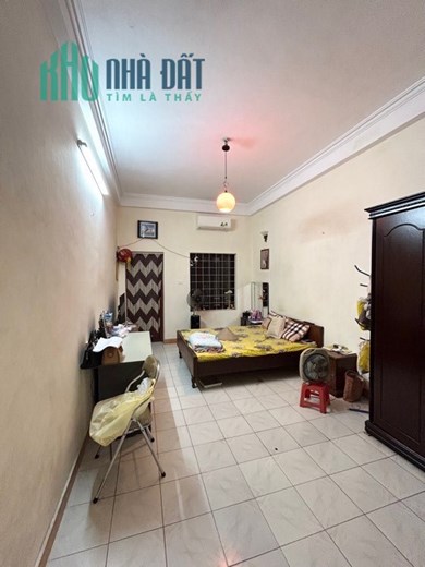 Bán nhà Lê Trọng Tấn 42m x 4,5 T  MT 3,3m giá 6,4 tỷ
