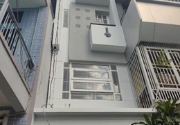 3131-Phan Đăng Lưu Phú Nhuận , 5 TẦNG BTCT , HẺM 5M, SÁT MẶT TIỀN. Chỉ 3 tỷ 3