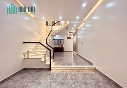 Bán nhà đẹp Chu Văn An, diện tích 42m 4 tầng GIÁ 3.6 tỉ lung linh