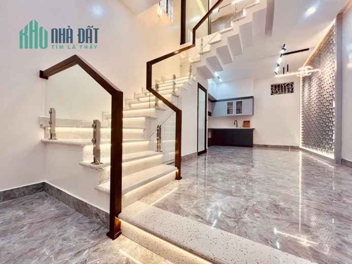 Bán nhà đẹp Chu Văn An, diện tích 42m 4 tầng GIÁ 3.6 tỉ lung linh