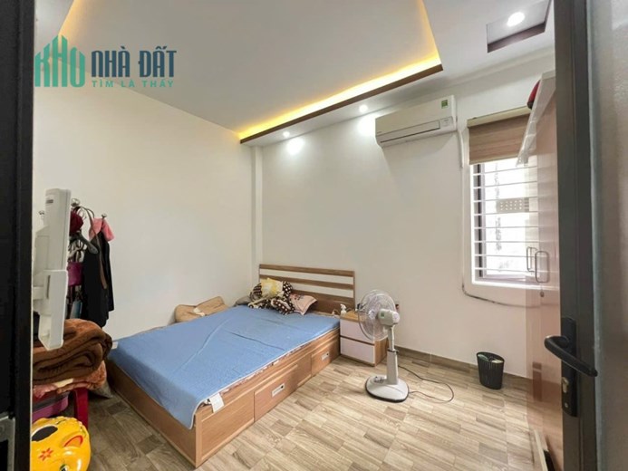 Bán nhà phố Lực Hành, 52m 3 tầng độc lập lô góc GIÁ 2.48 tỉ cực nông