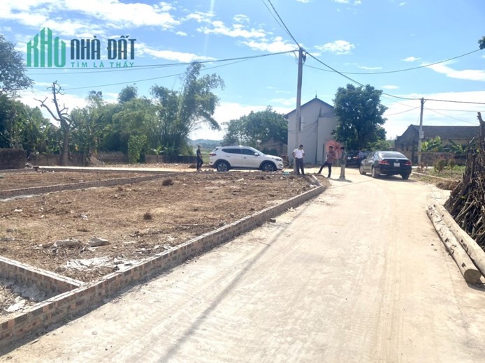 Bảng Hàng Mới Phân Lô Anh Chị Thích Lô Nào Em Chốt Ngay Cho Lô Đấy
Giá Cực Kỳ Rẻ