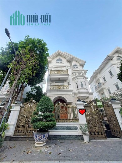 Biệt Thự Triệu Đô 262m2, 5 tầng, Khu CityLand Phường 5, chỉ 75 tỷ