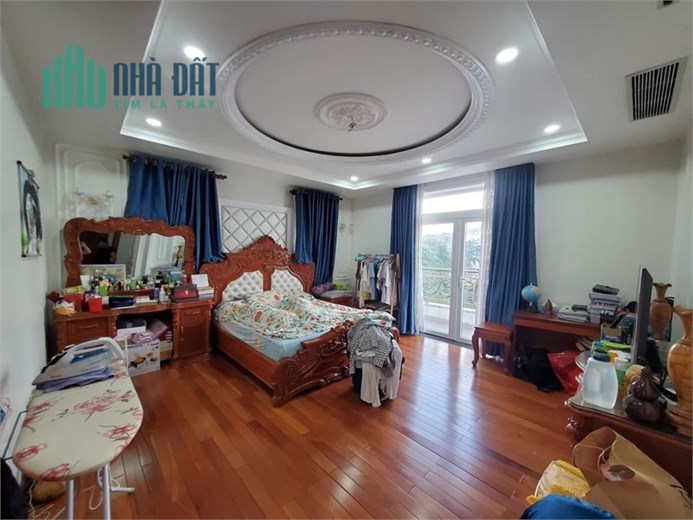 Biệt Thự Triệu Đô 262m2, 5 tầng, Khu CityLand Phường 5, chỉ 75 tỷ