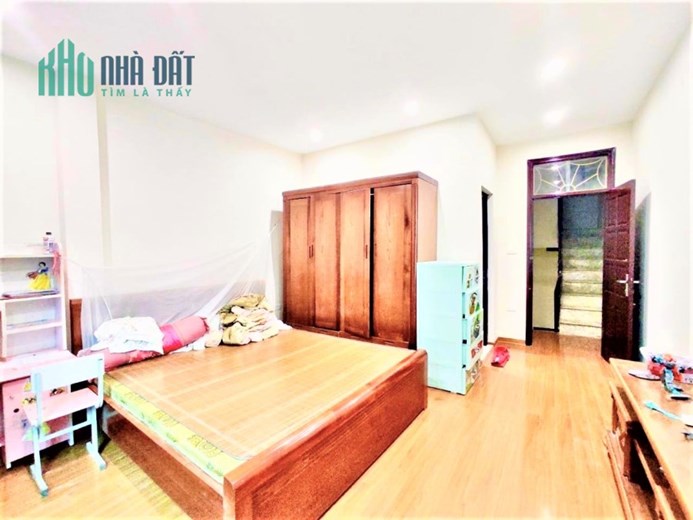 Bán nhà Yên Phúc - Văn Quán 47m2 PHÂN LÔ - Ô TÔ- 2 THOÁNG Rẻ: 9.7 tỷ