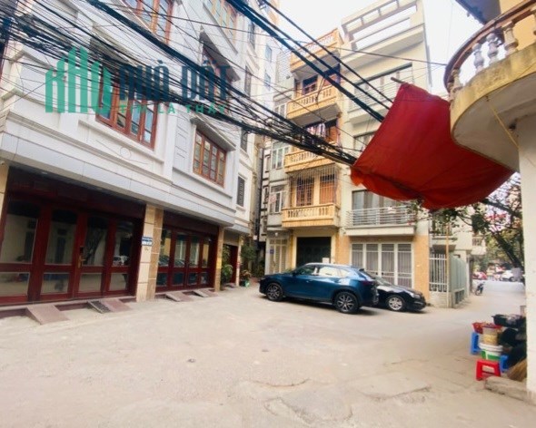 BÁN NHÀ LẠC LONG QUÂN – GẦN PHỐ, Ô TÔ – THANG MÁY CHỜ - SỔ HOA HẬU – 88M2, GIÁ 8.9 TỶ