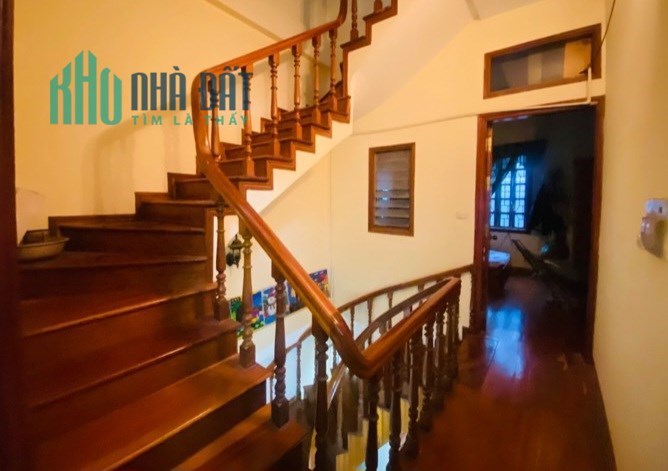 BÁN NHÀ LẠC LONG QUÂN – GẦN PHỐ, Ô TÔ – THANG MÁY CHỜ - SỔ HOA HẬU – 88M2, GIÁ 8.9 TỶ