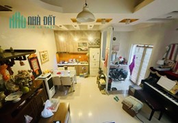 Bán nhà Tư Đình,Long Biên 4 tầng đẹp,35m2,oto đỗ cổng nhỉnh 3 tỷ