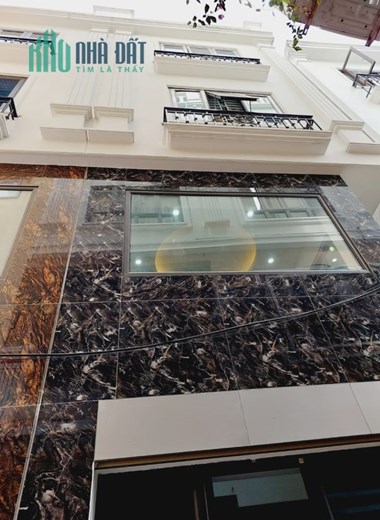 Bán nhà Phú Đô 48,5m2 - 4 tầng - chào 6,8 tỉ - mặt đường ô tô qua, kinh doanh buôn bán tấp nập.