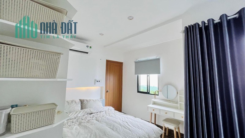 SẬP HẦM, Nhà mới đẹp Ông Ích Khiêm, nhỉnh 1 tỷ, sát Biển Nguyễn Tất Thành, FULL nộit thất